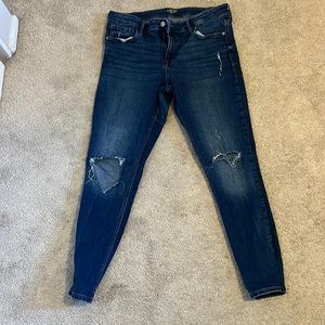 Old navy mid rise rockstar super skinny distressed jeans for women